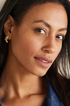 Soft Surroundings Ashley Knot Earring><noscript><img width=