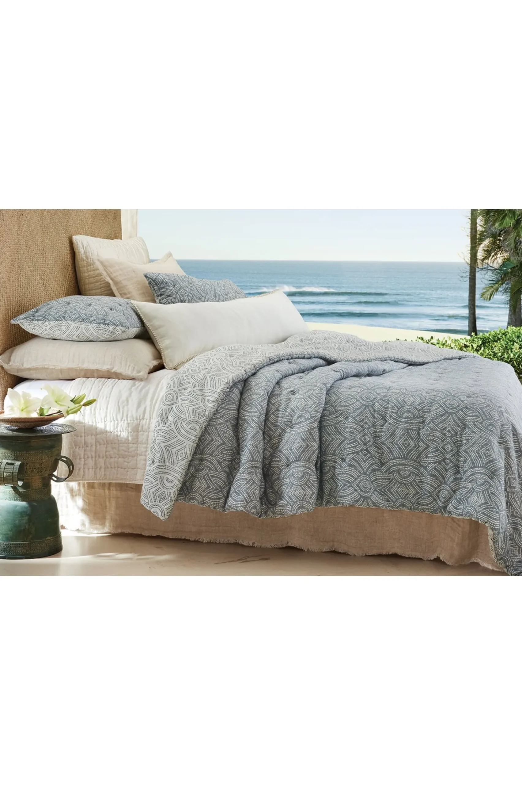 Soft Surroundings Cordova Reversible Jacquard Sham> pillowcases & shams