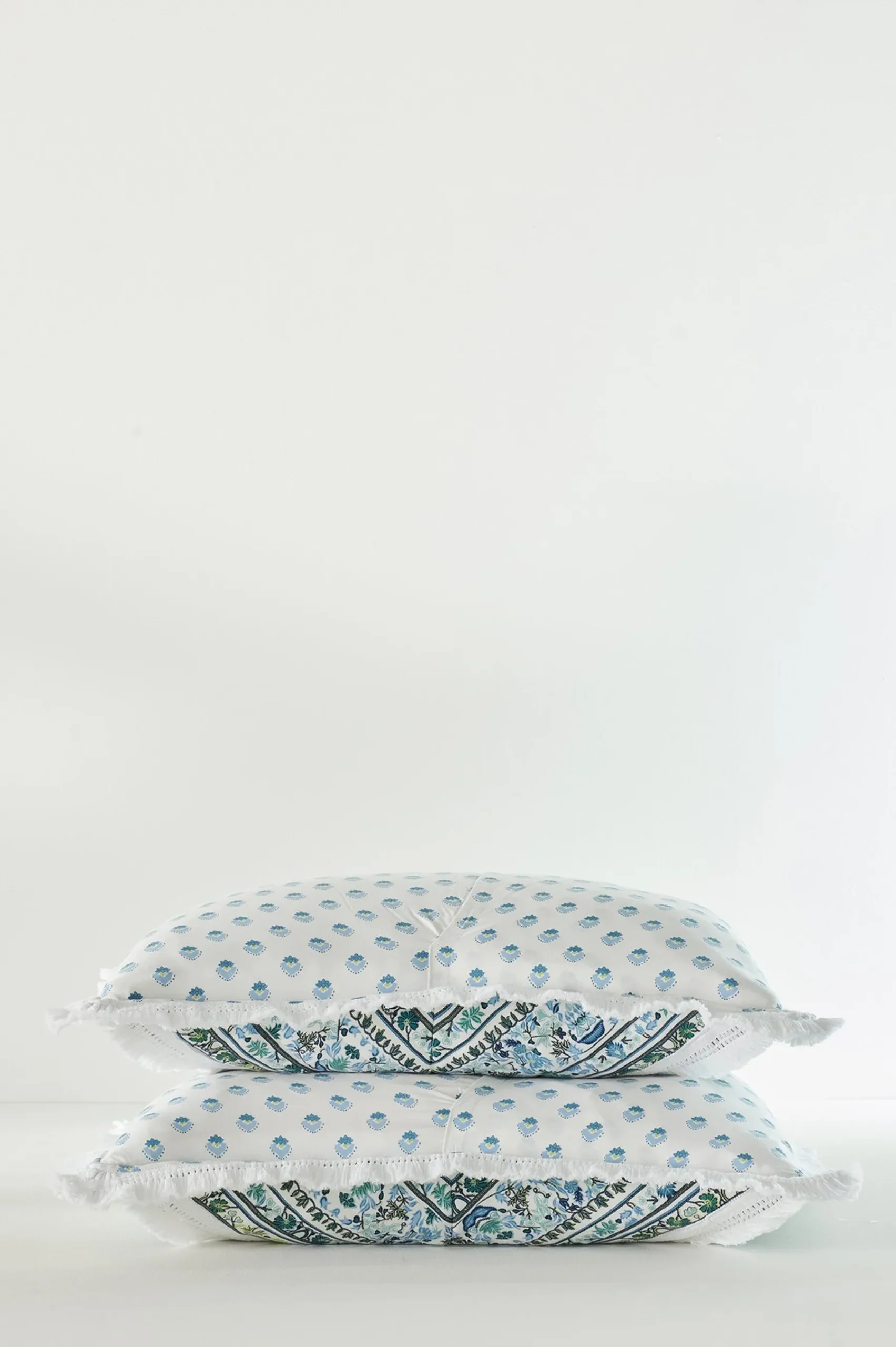Soft Surroundings Margo Iris Printed Sham> pillowcases & shams