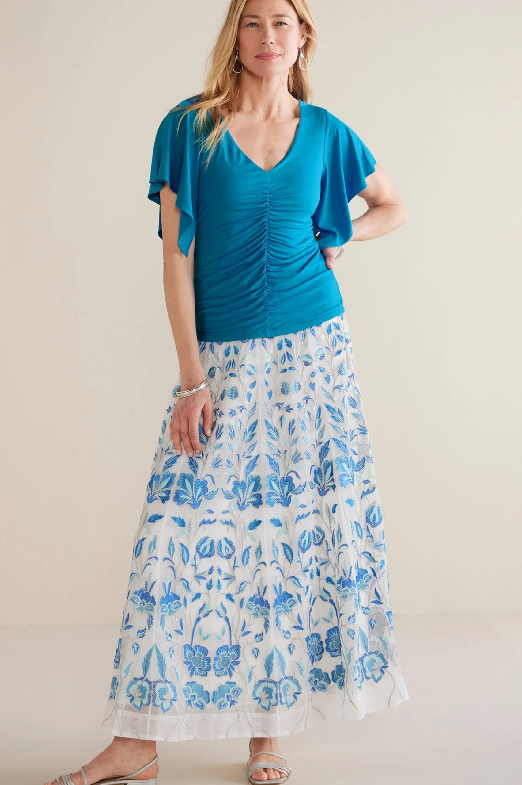 Soft Surroundings Petites Leya Ruched Top> Feminine Flourish|Into The Blues