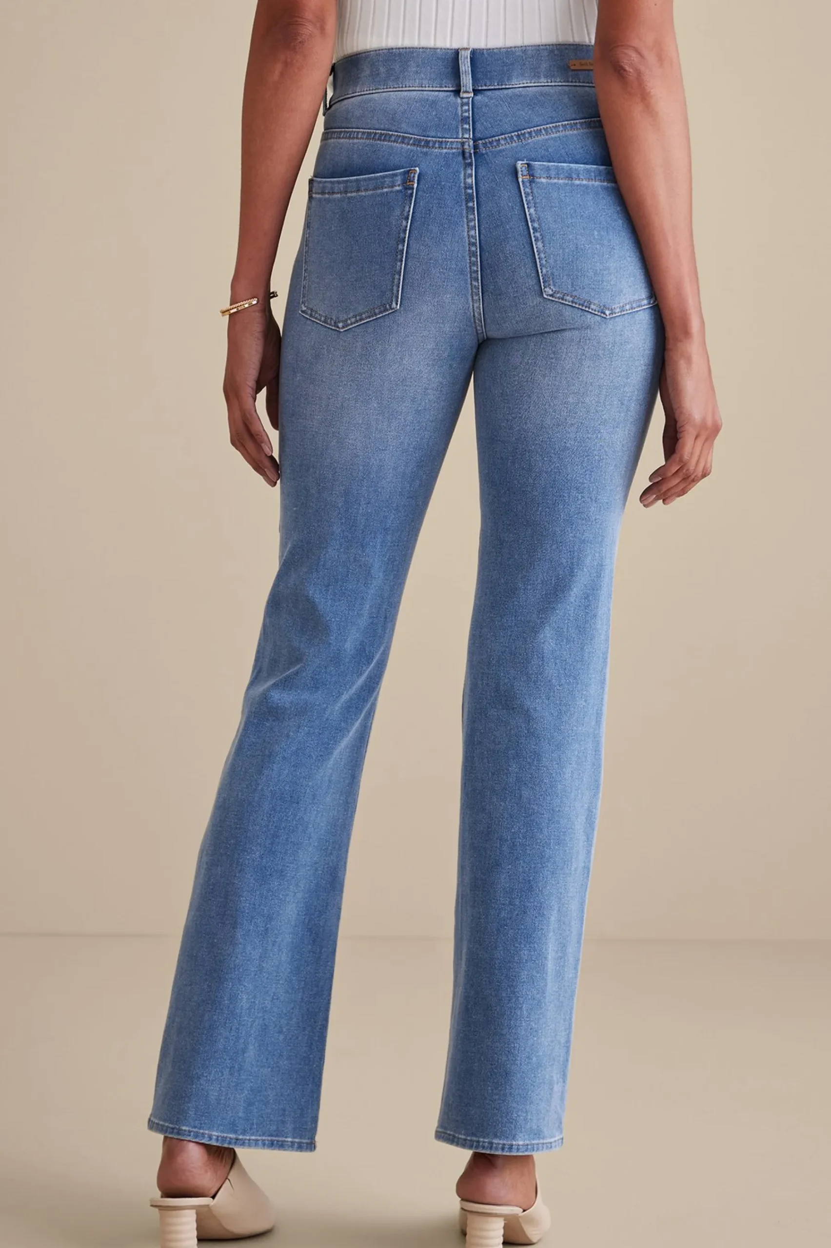 Soft Surroundings Ultimate Denim Pull-On Bootcut Jeans> Into The Blues|Everyday Styles